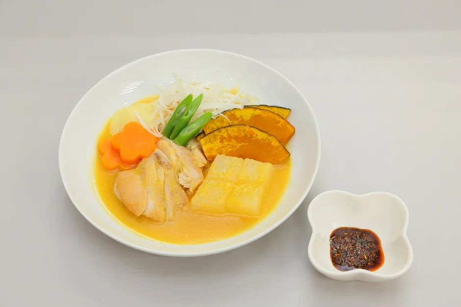 鶏肉の信玄風味噌煮込み