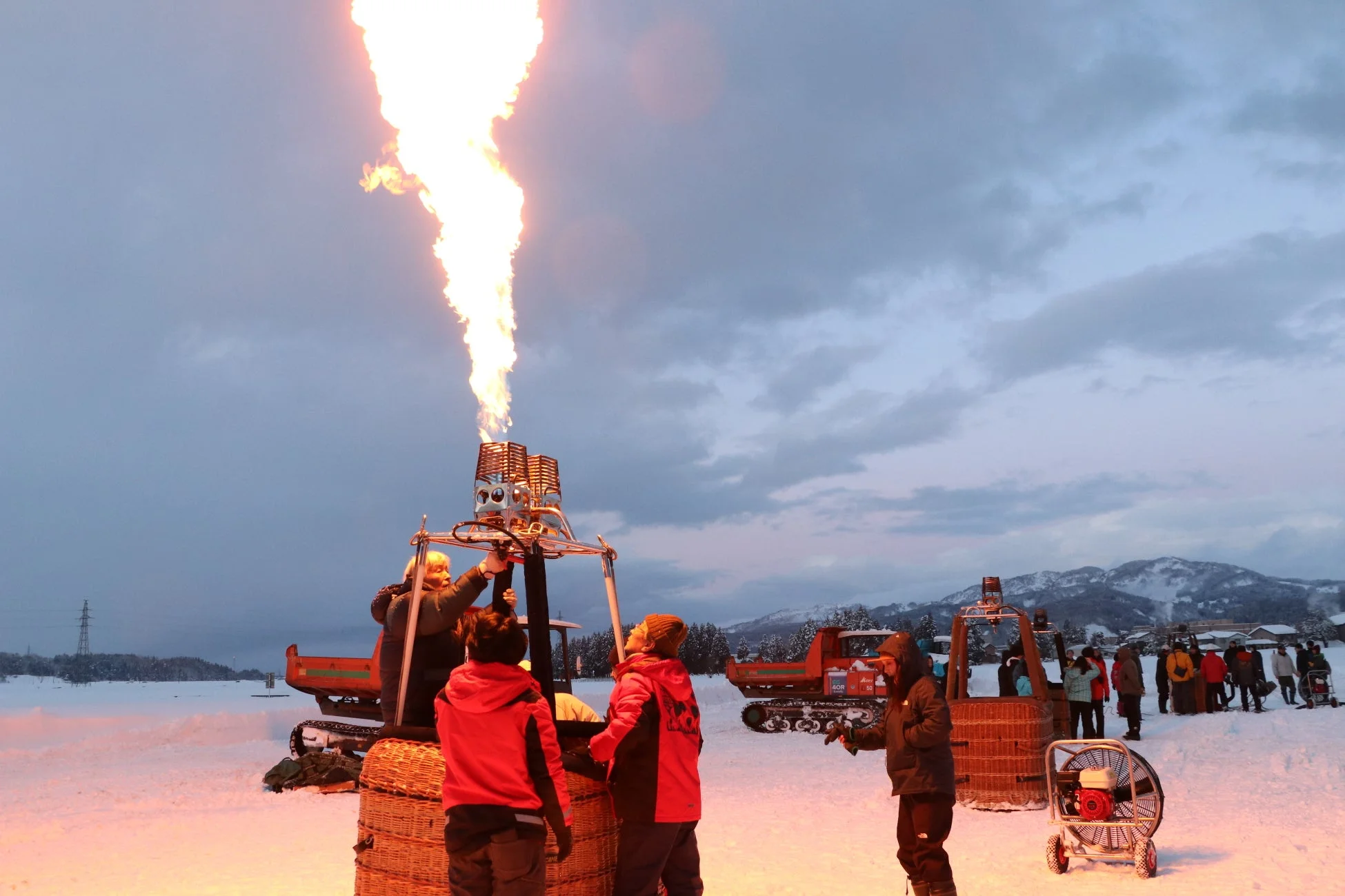 熱気球の準備風景