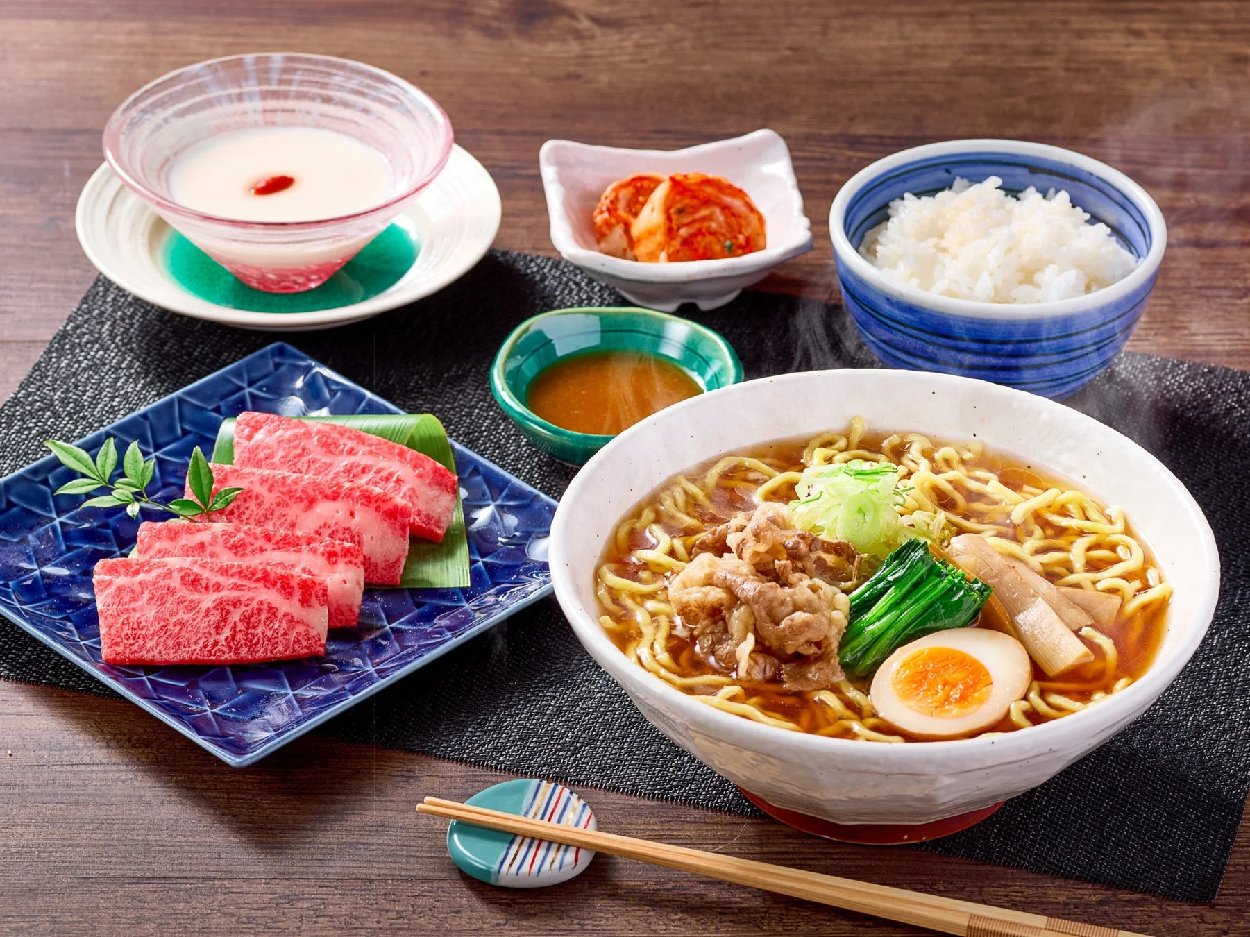 選べるラーメンと黒毛和牛カルビランチ