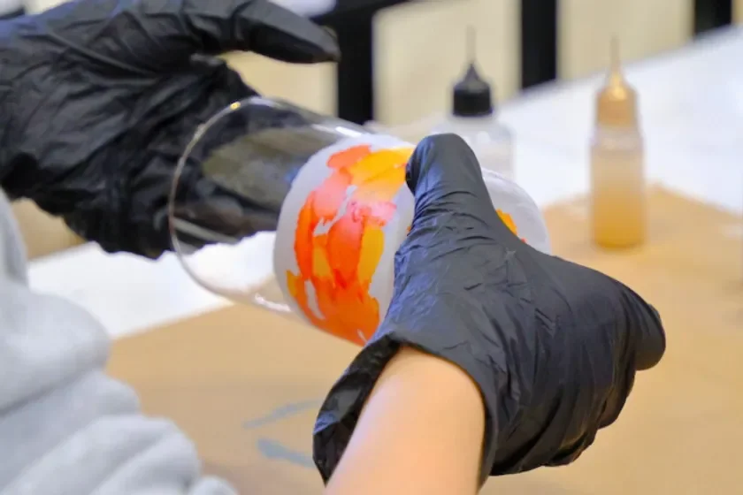 グラスペイントのワークショップ