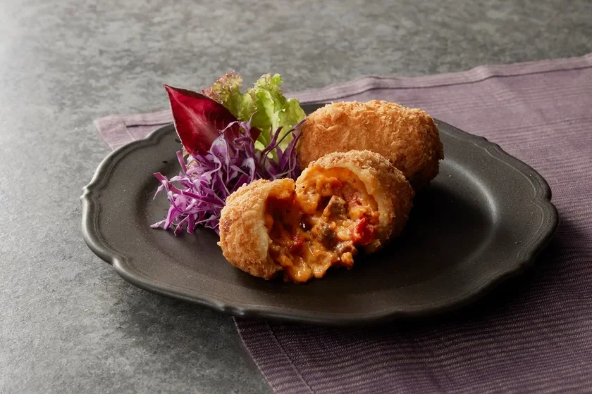 十勝和牛ゴロゴロミートトマトクリームコロッケ