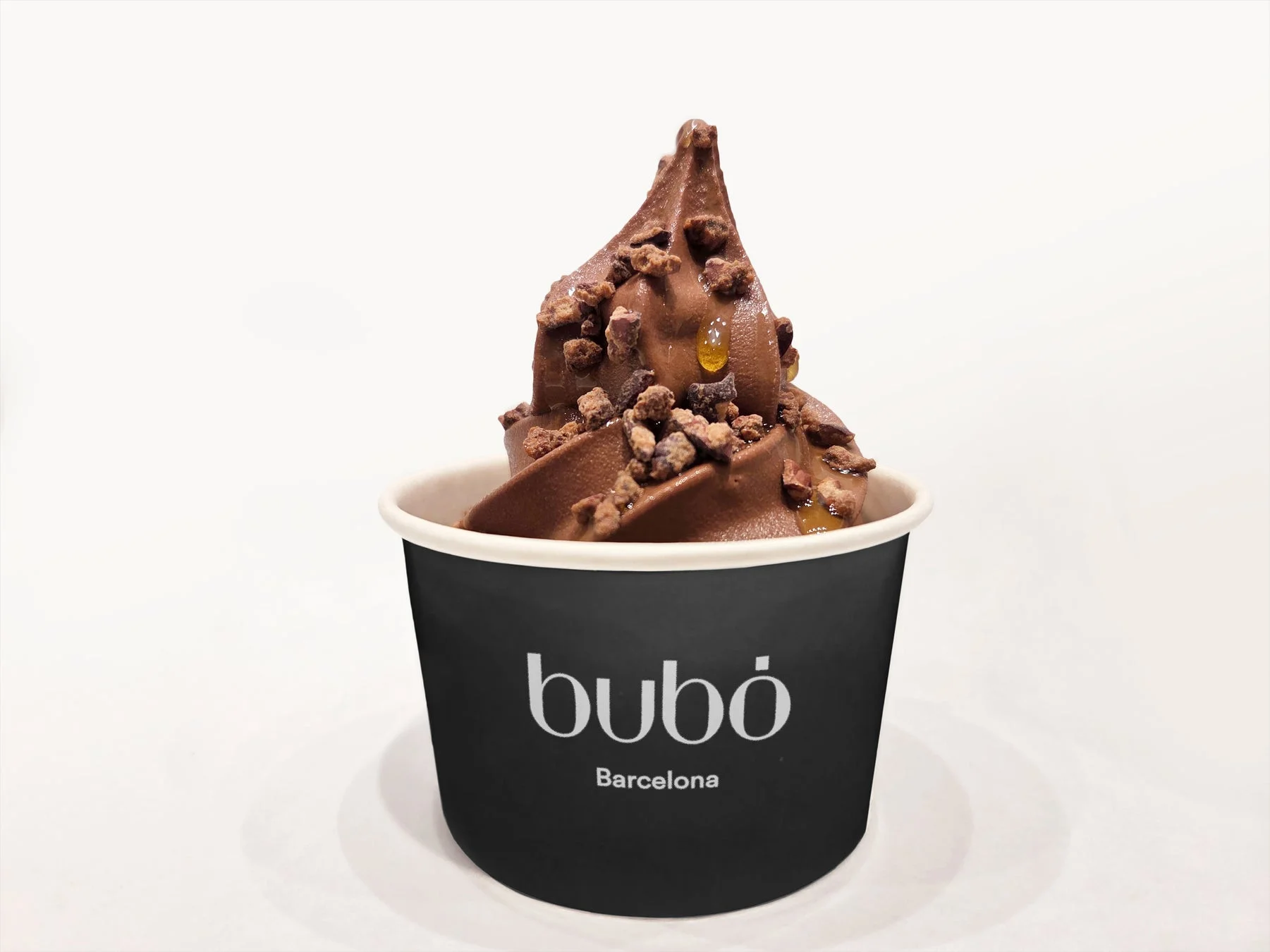 bubó Barcelonaのソフトクリーム シャビーナ＆本日のチョコレート2種付