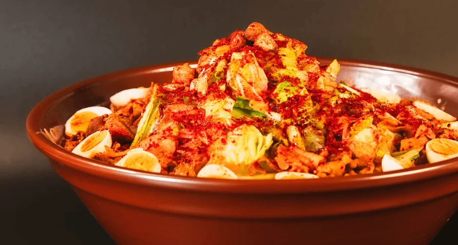 総重量5kgの辛そうな料理