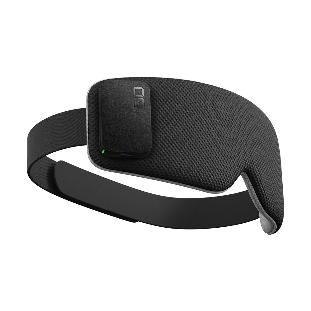 黒いメッシュ素材のスマートアイマスク