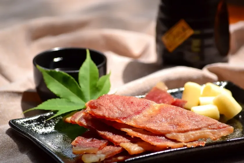 山形豚のジャーキー