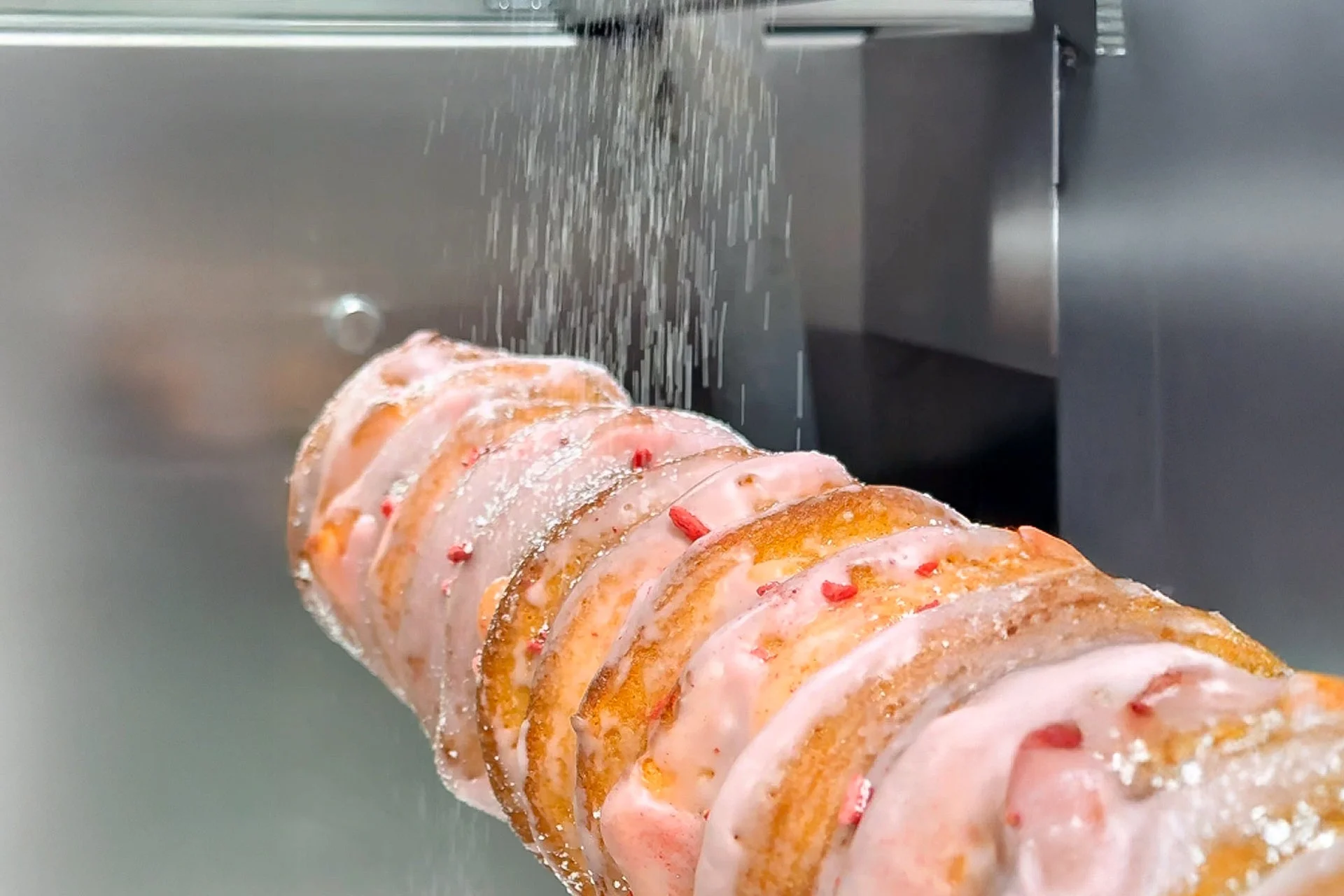 粉糖をかけて完成