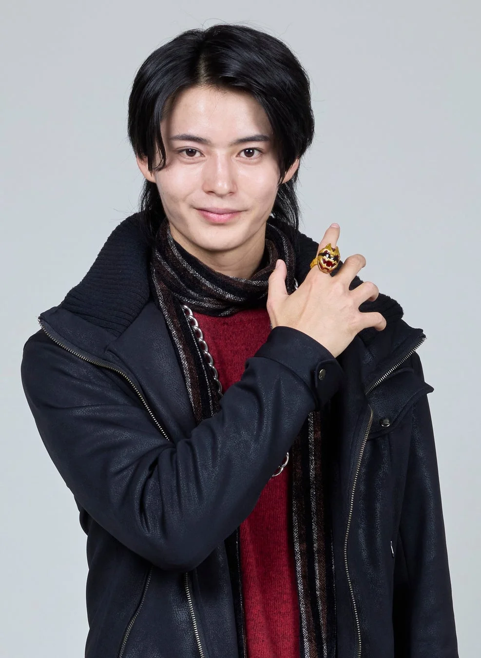 遠野吠（とおの ほえる）／ゴジュウウルフ