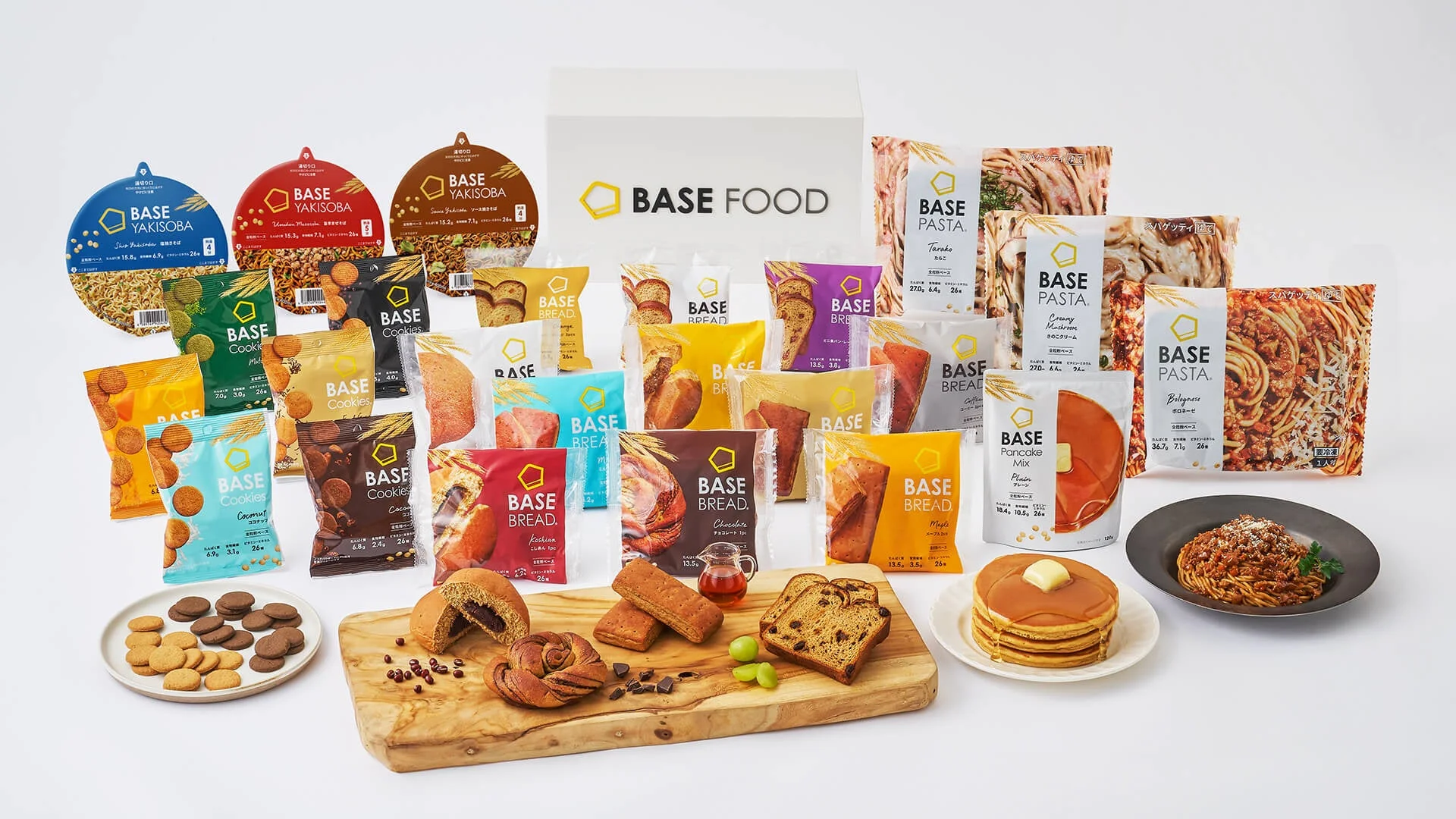 BASE FOODの様々な商品ラインナップ