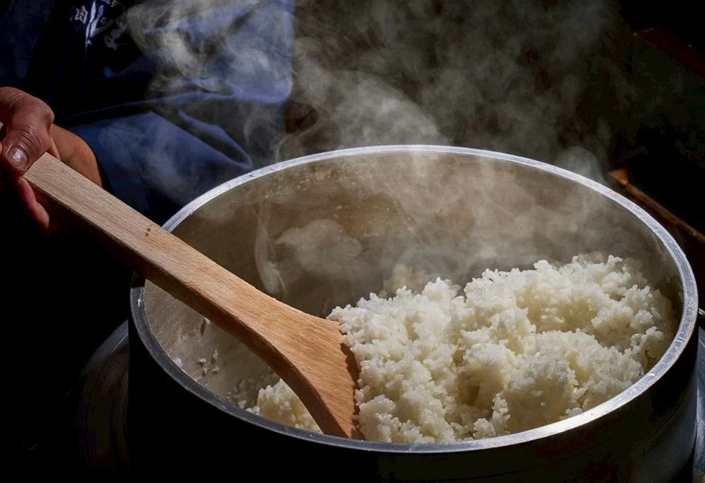 炊き立て銀シャリ