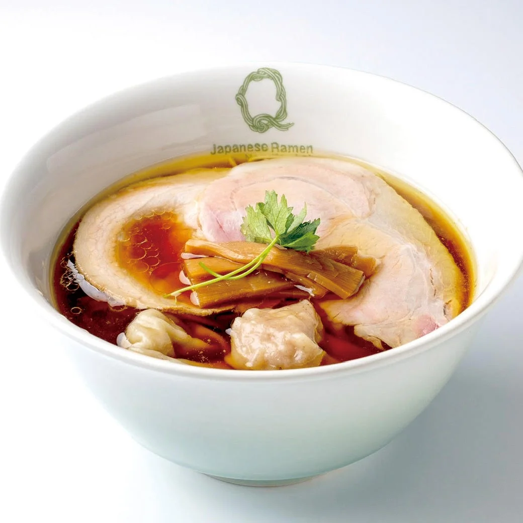 Japanese Ramen Noodle Lab Qの醤油わんたん麺