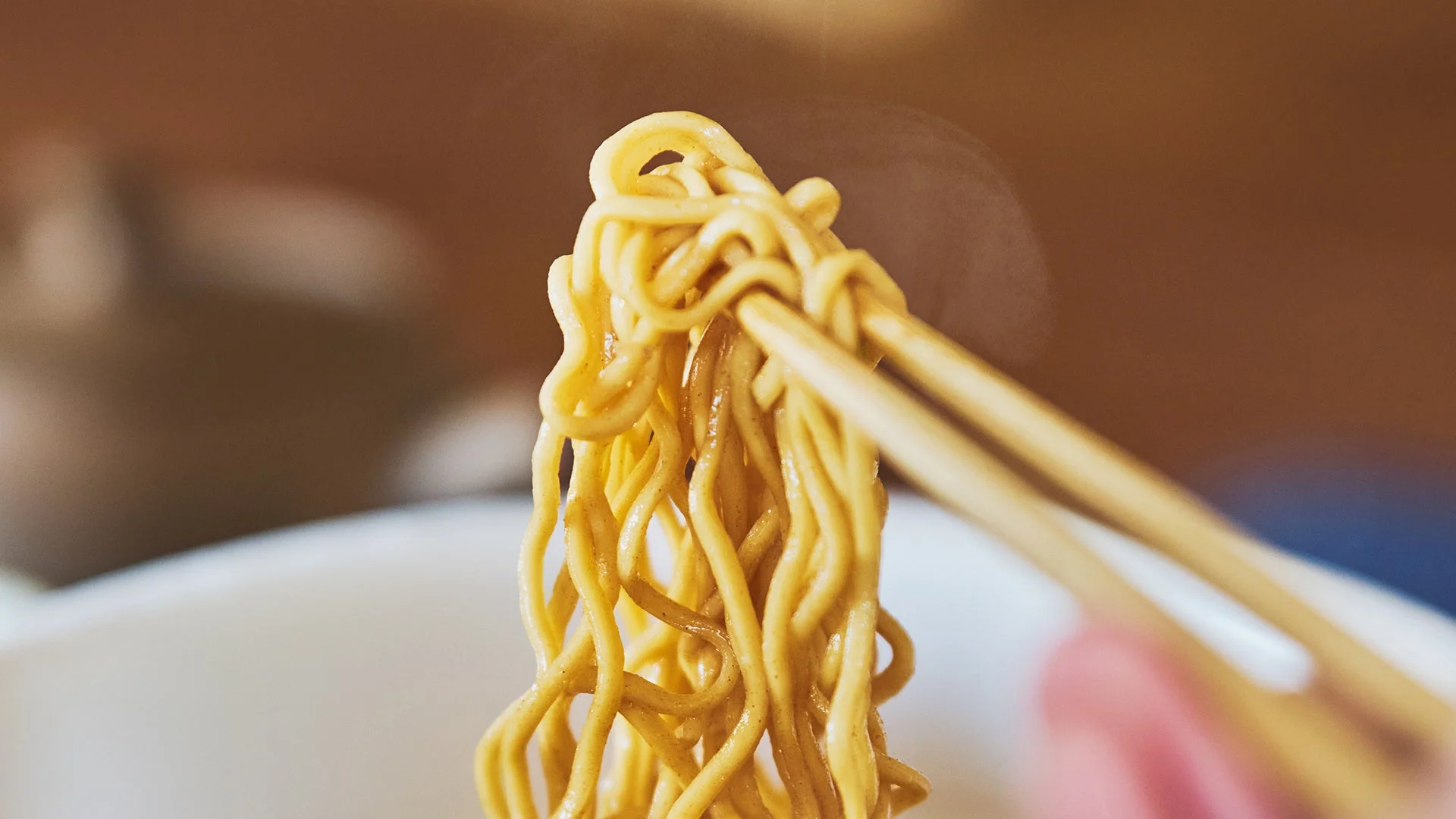 ラーメン、麺、箸、食事、食べ物、日本食、湯気、クローズアップ