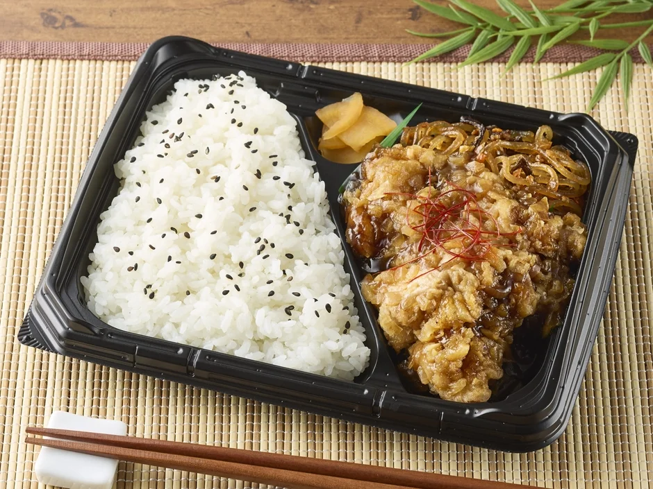 油淋鶏＆麻婆春雨弁当