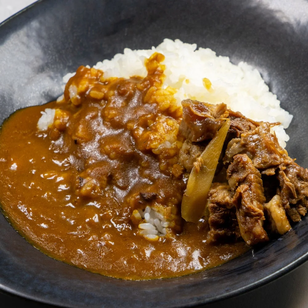 くらま辻井・庄左衛門 牛すじカレー