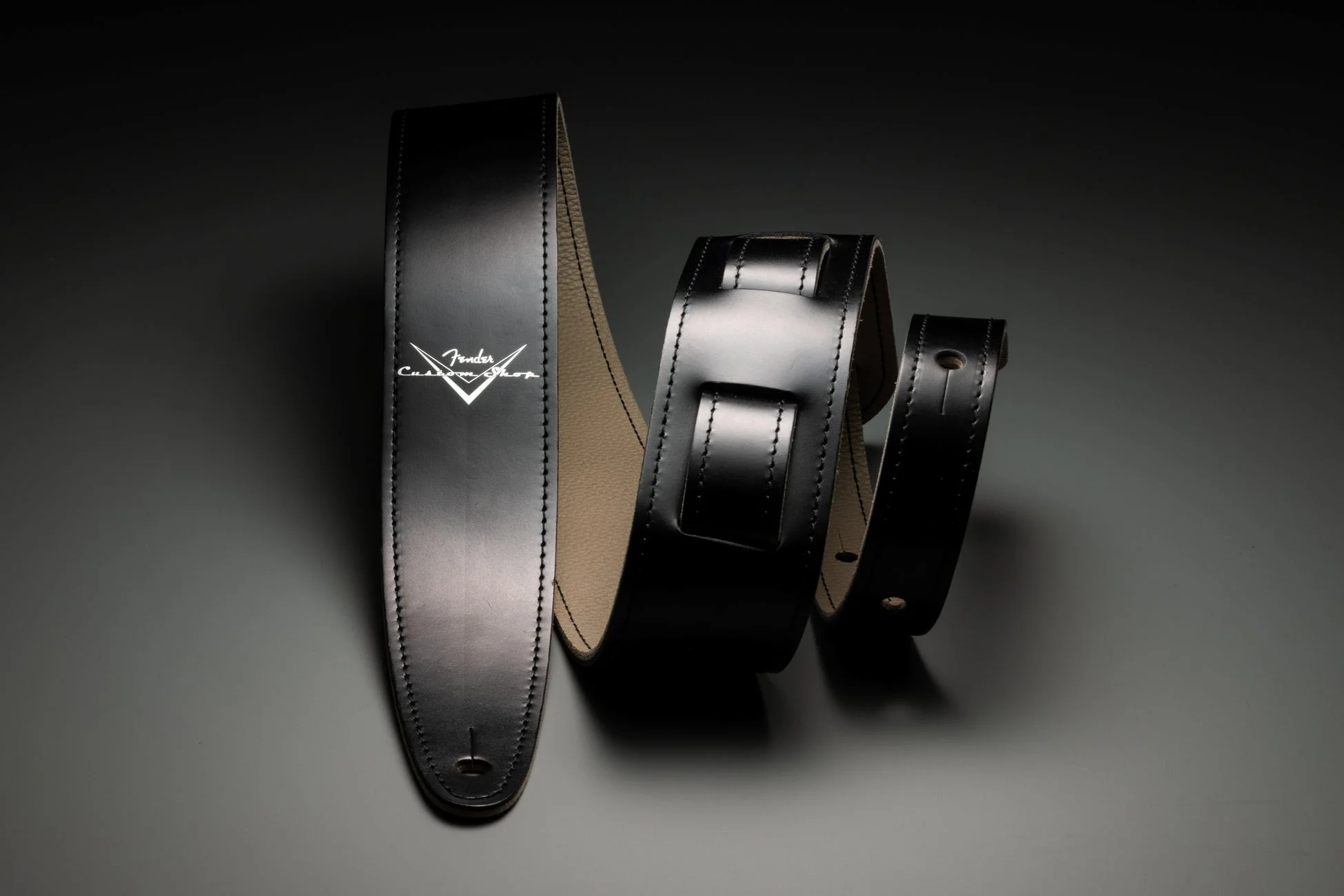 カスタマイズ可能なオリジナル・カスタムレザーストラップ