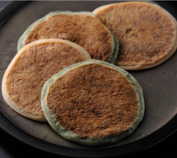 かわっぴら餅のような焼き菓子
