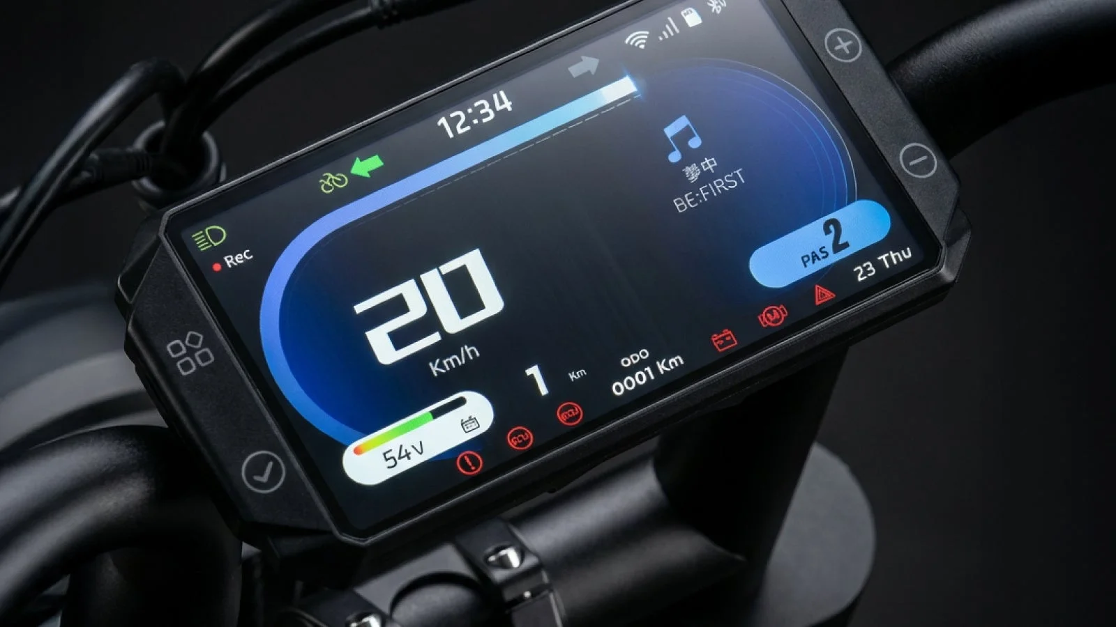 デジタルディスプレイ,電気自動車,電動バイク,速度計,バッテリー表示,走行距離,時刻表示,音楽情報,コントロールパネル,ハイテク