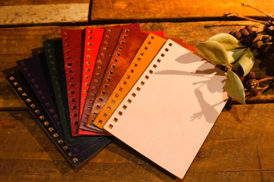 本革のノートカバー