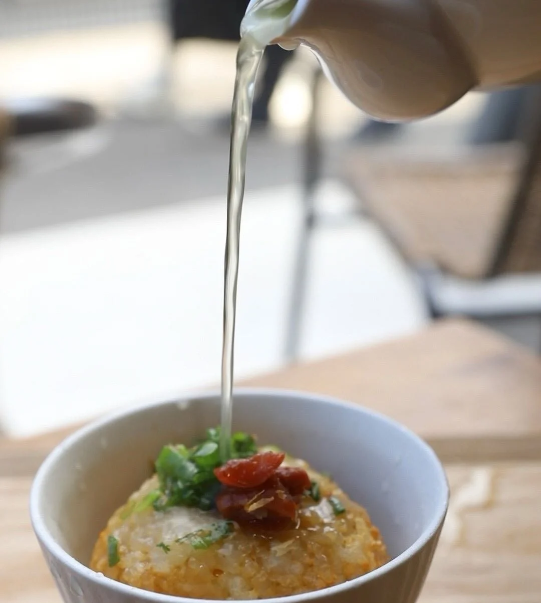 焼きおむすび出汁茶漬け