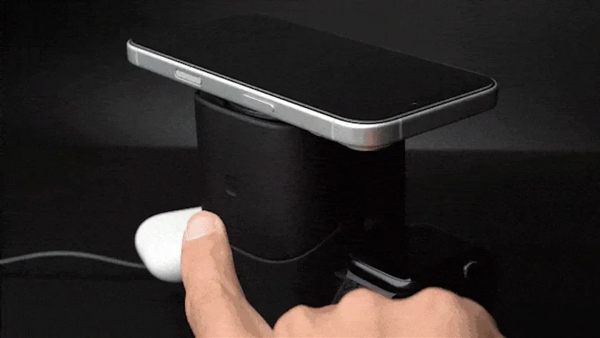 電動格納式ポート