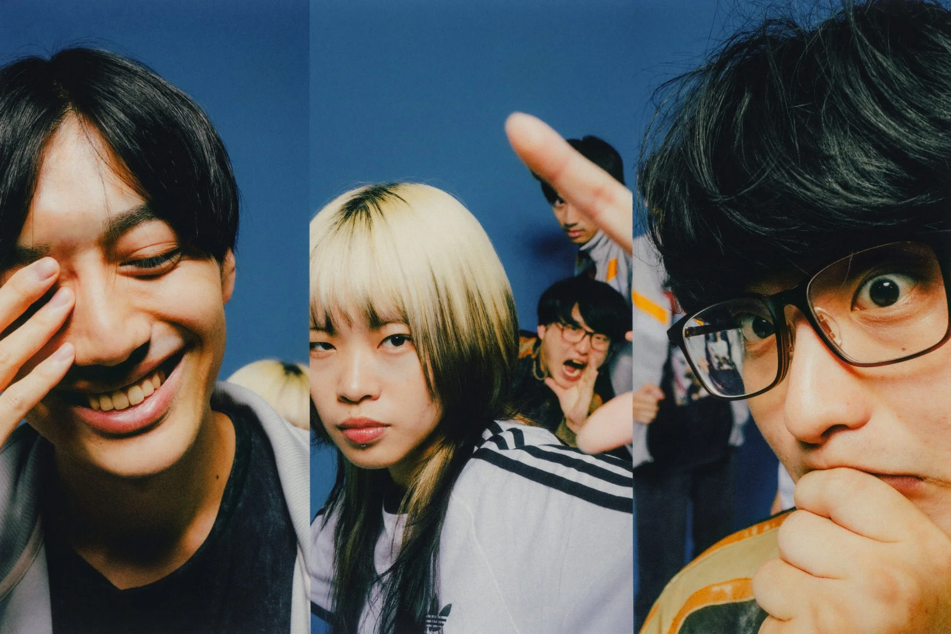 若者のグループショット