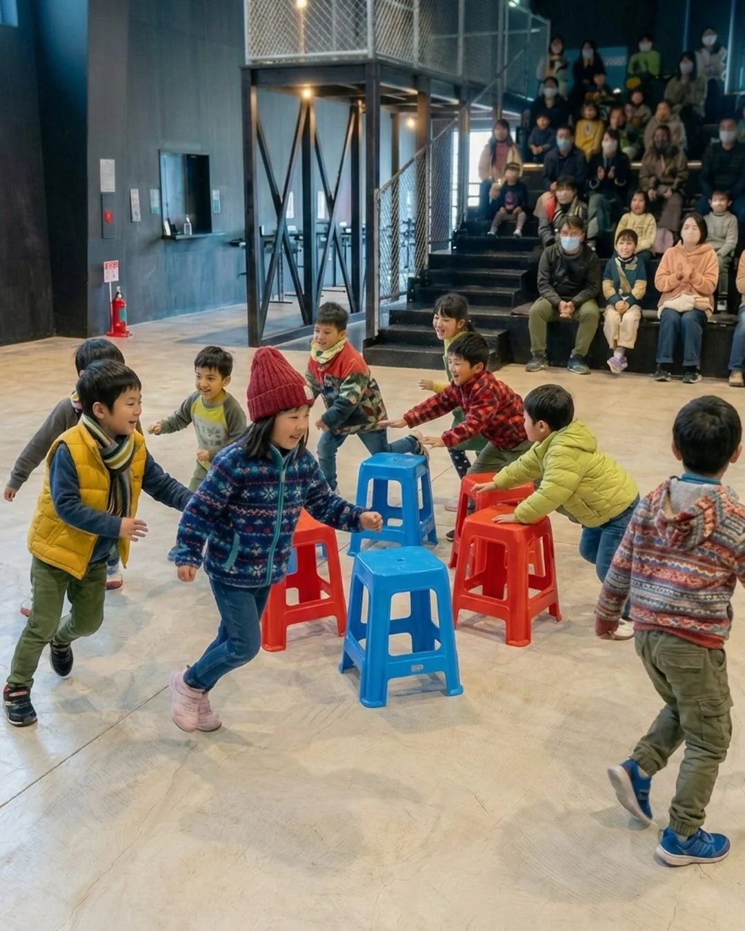 椅子取りゲームの様子