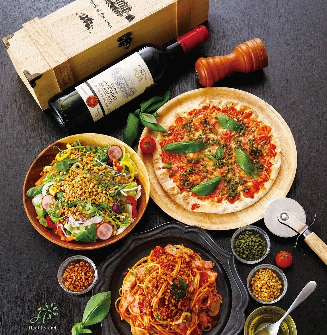 食卓を囲むイメージ