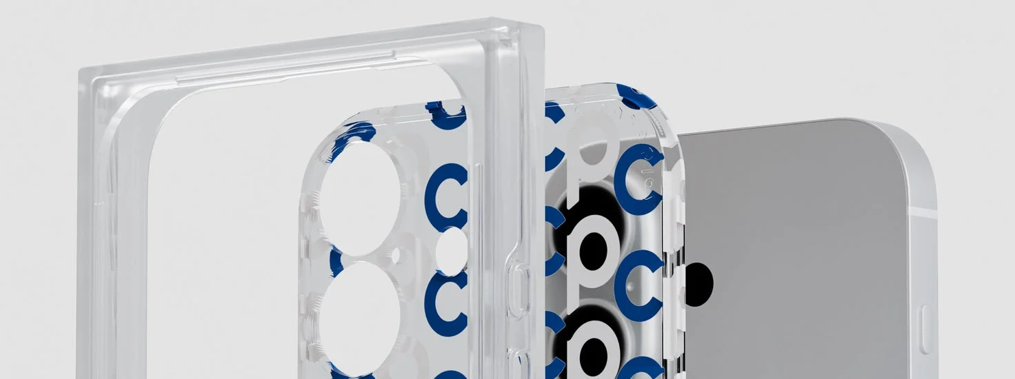 フレームとパネルの分離構造を示す透明ケース