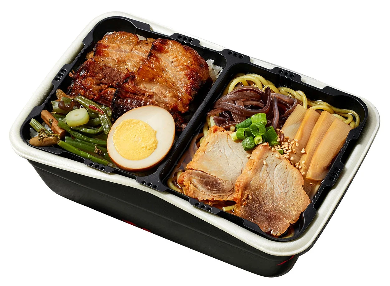 黒豚炙り焼豚ラーメンとまかない角煮めし