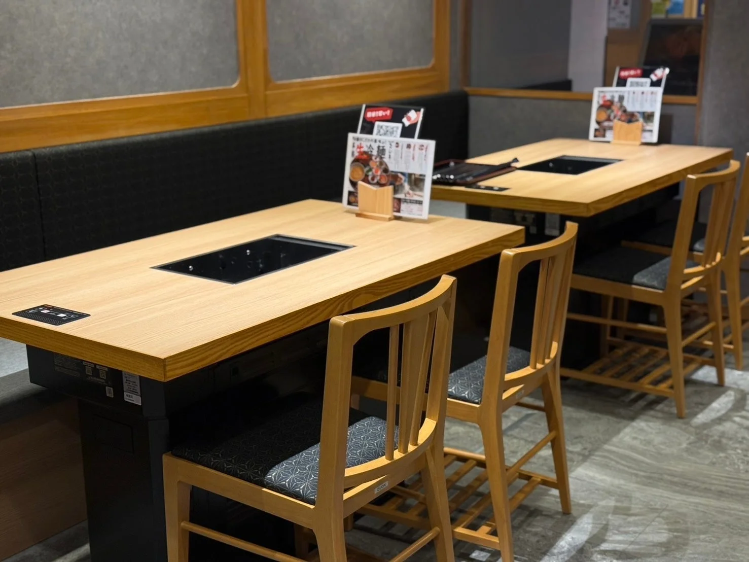 テーブル席の様子