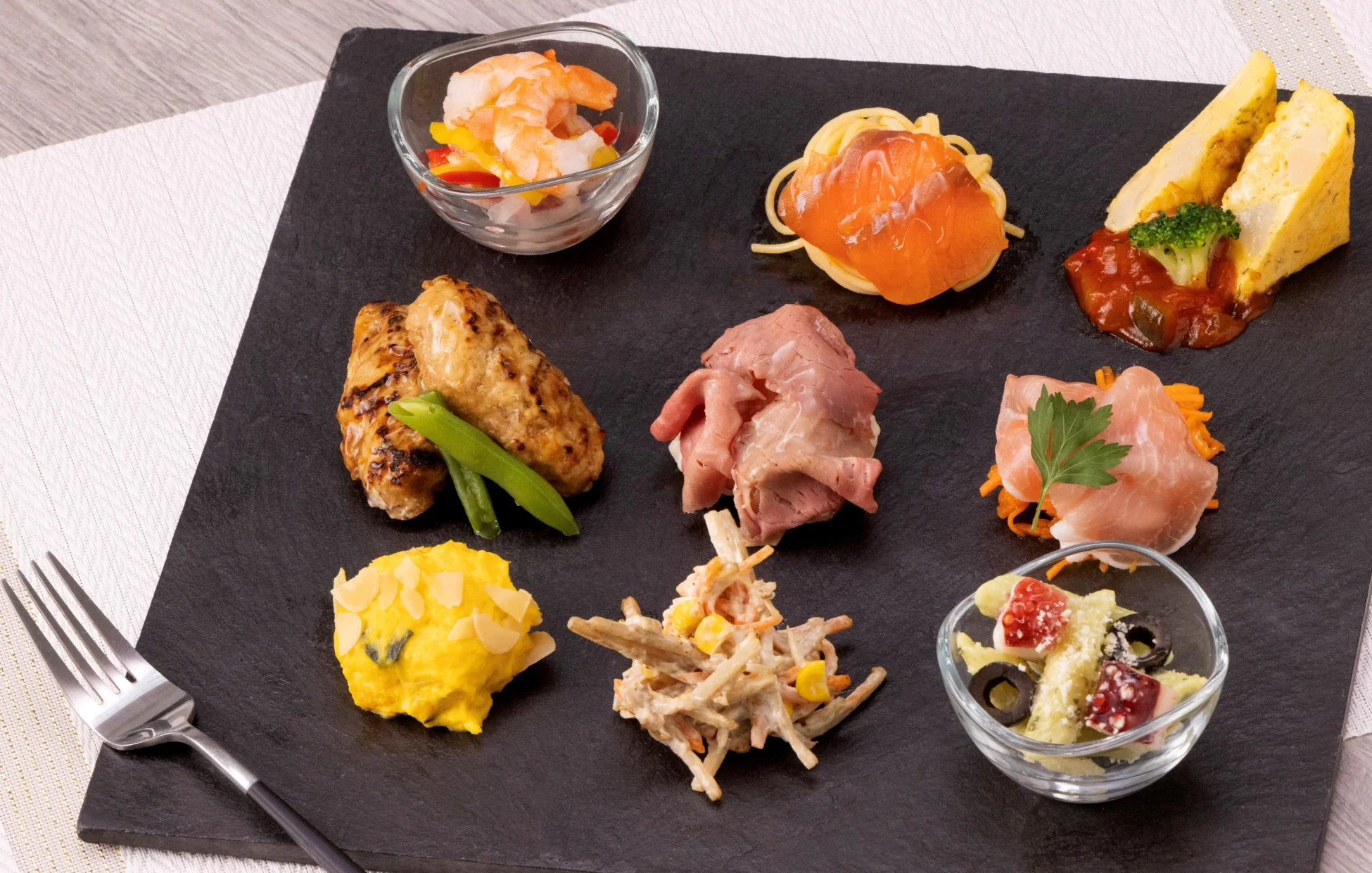 9種彩るバラエティーセット