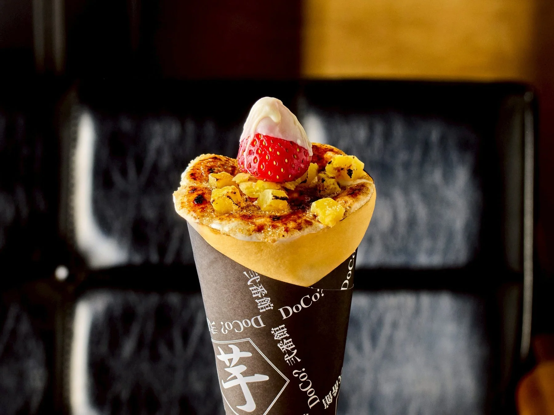 いちごクレープ