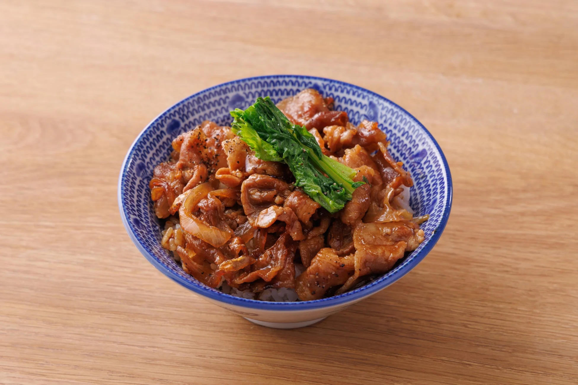 豚大学秘伝のタレ使用 焼肉丼