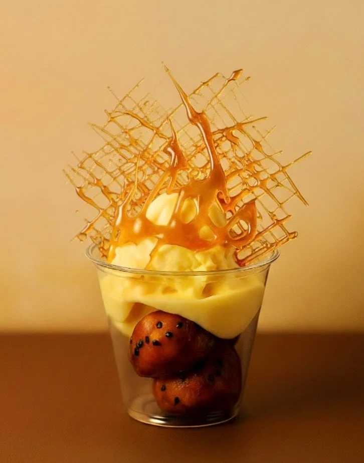 パフェのようなデザート