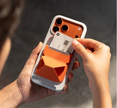 MOFTカード収納とスタンド機能