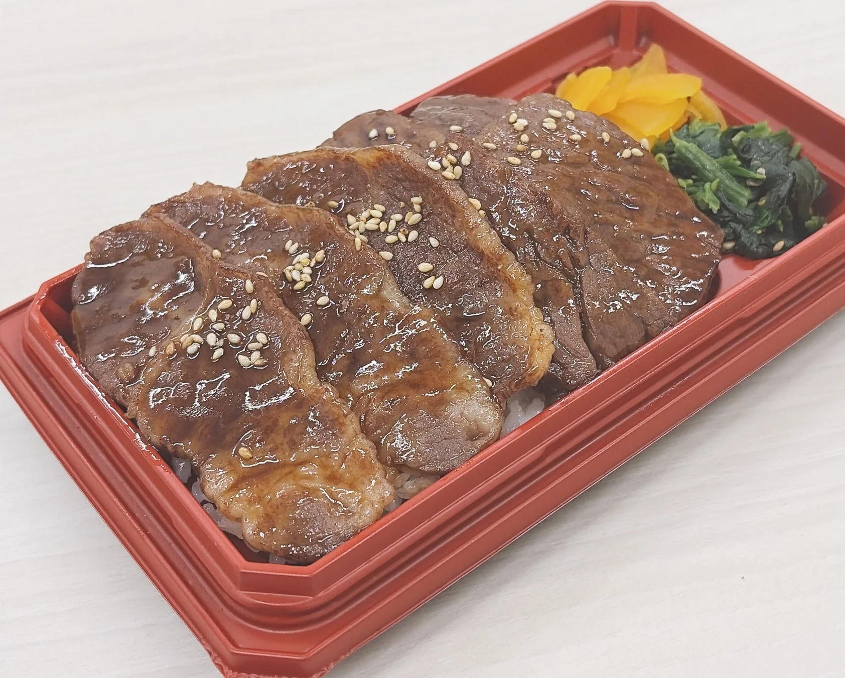 カルビ・ハラミ弁当