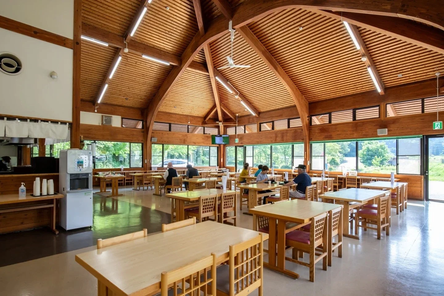 道の駅中条 食事処まめったい店内