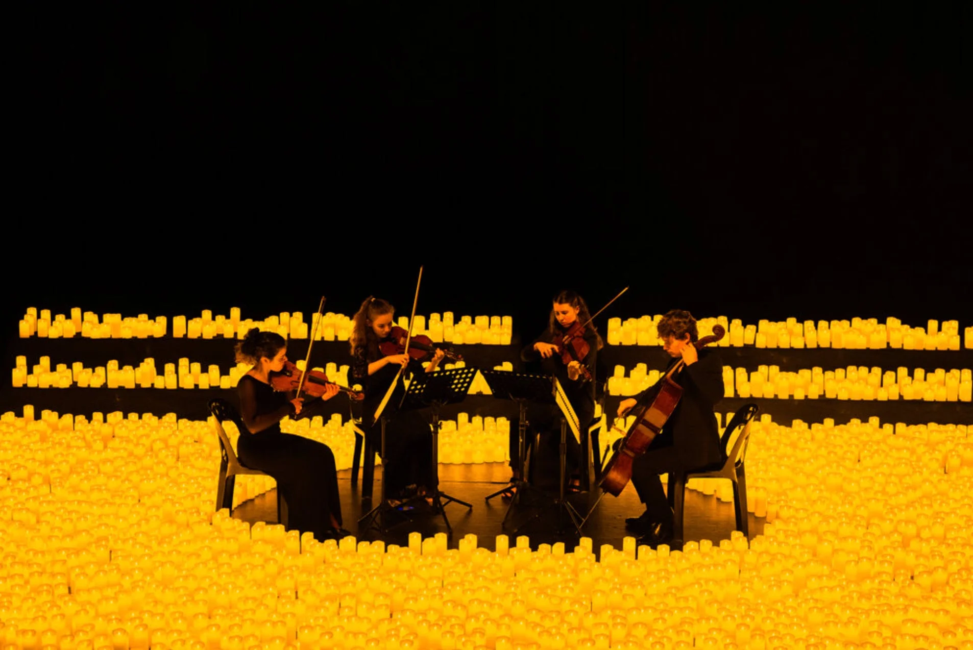 キャンドルライトコンサートの様子