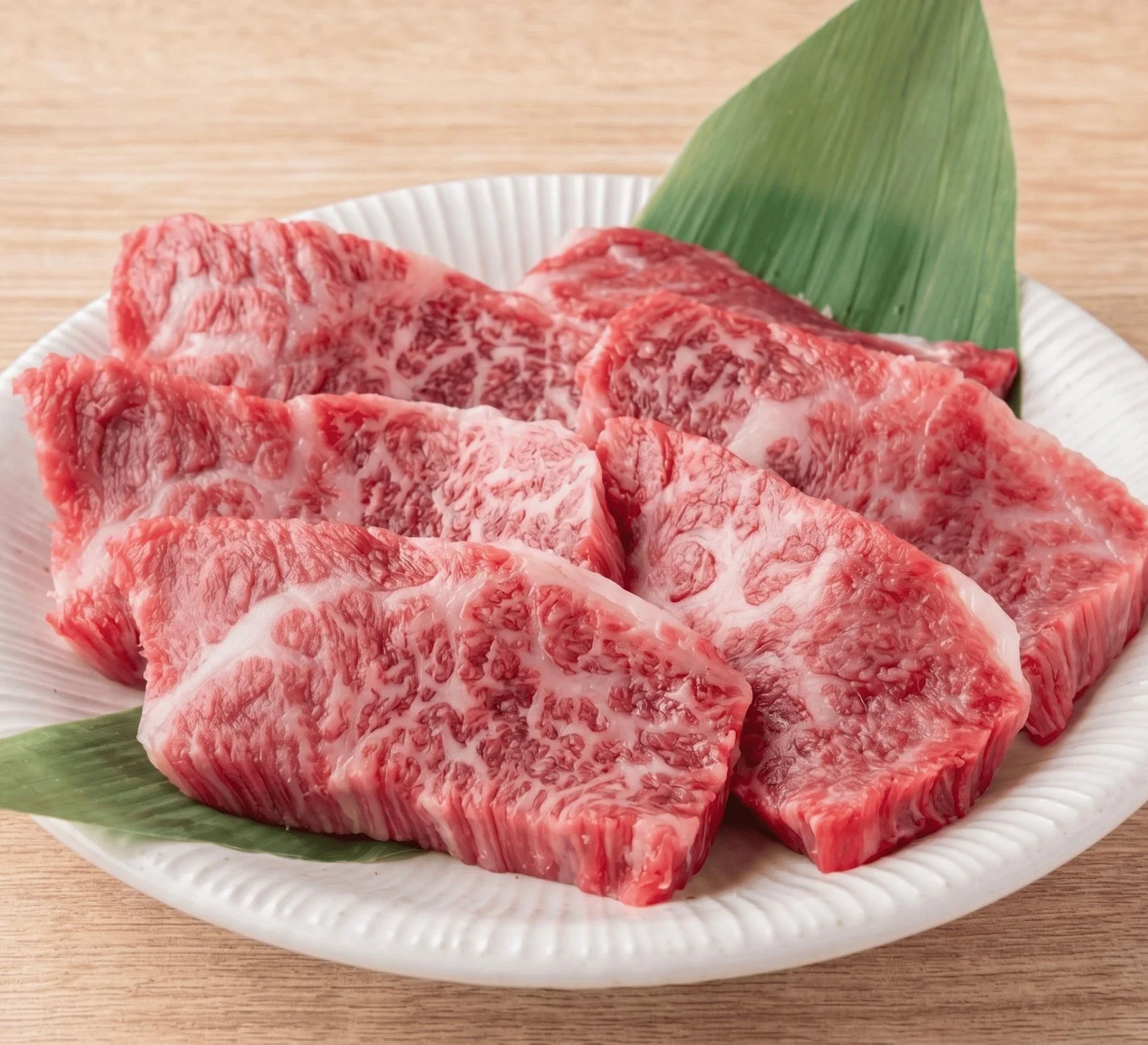 霜降りの国産牛カルビ