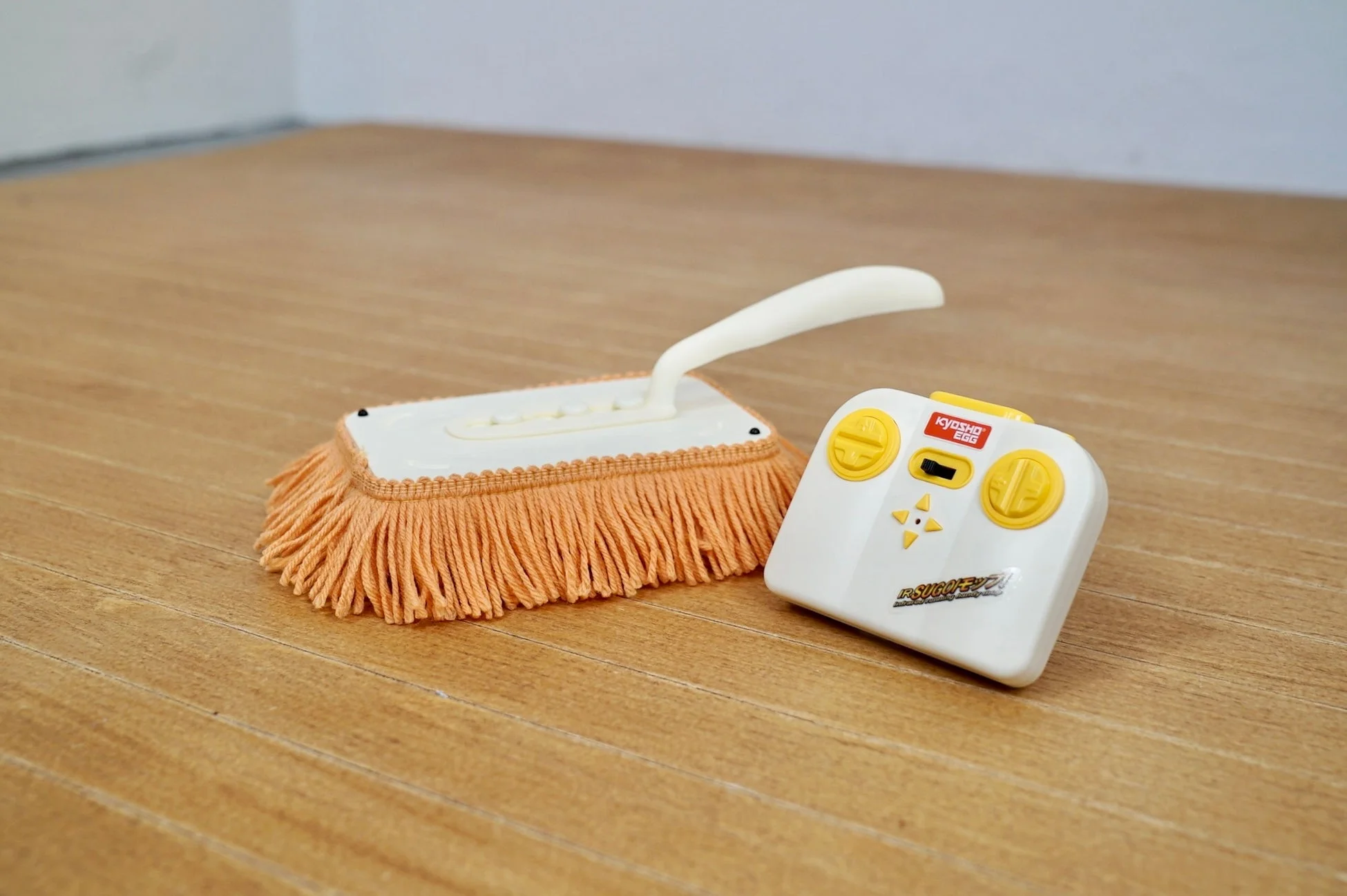 操縦するハンディモップ！