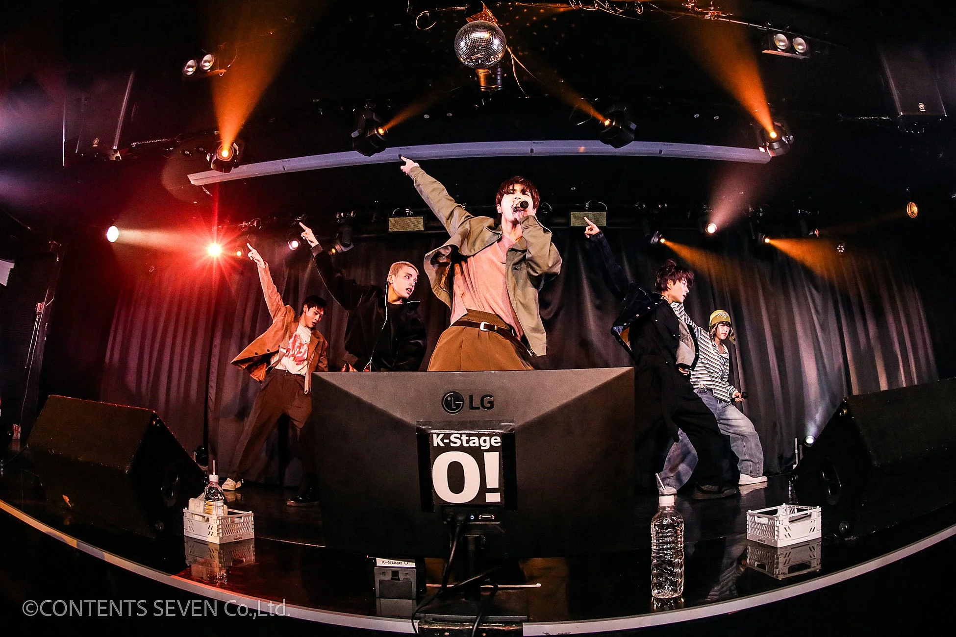 CMDMのパフォーマンス風景