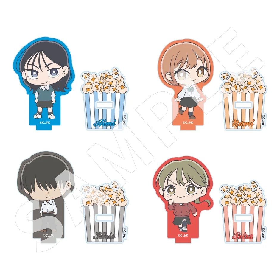 4人のちびキャラのアクリルスタンドと、それぞれの名前が書かれたポップコーンボックスのアクリルスタンドのセットです。
