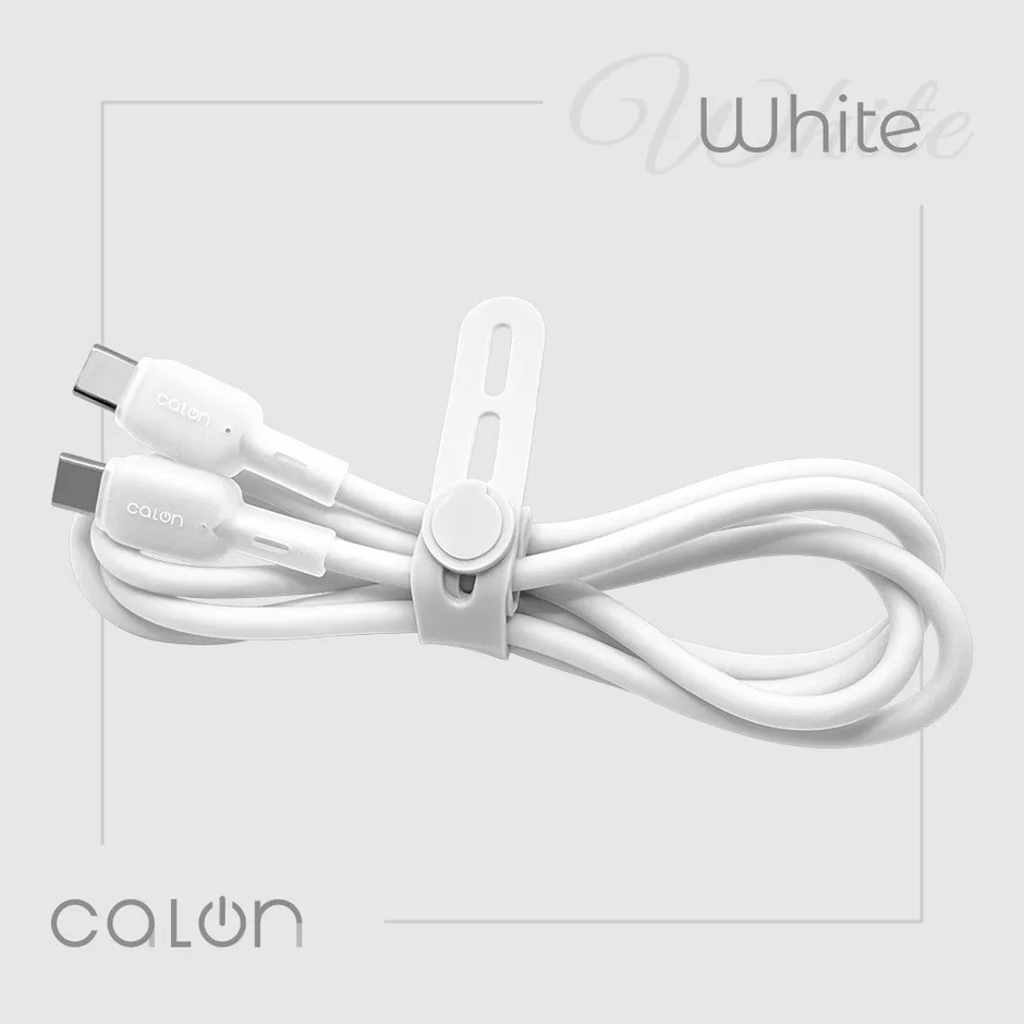 白い背景に、白いケーブルタイで綺麗にまとめられたUSB-Cケーブルが配置されています。ケーブルには「calón」のロゴが見えます。