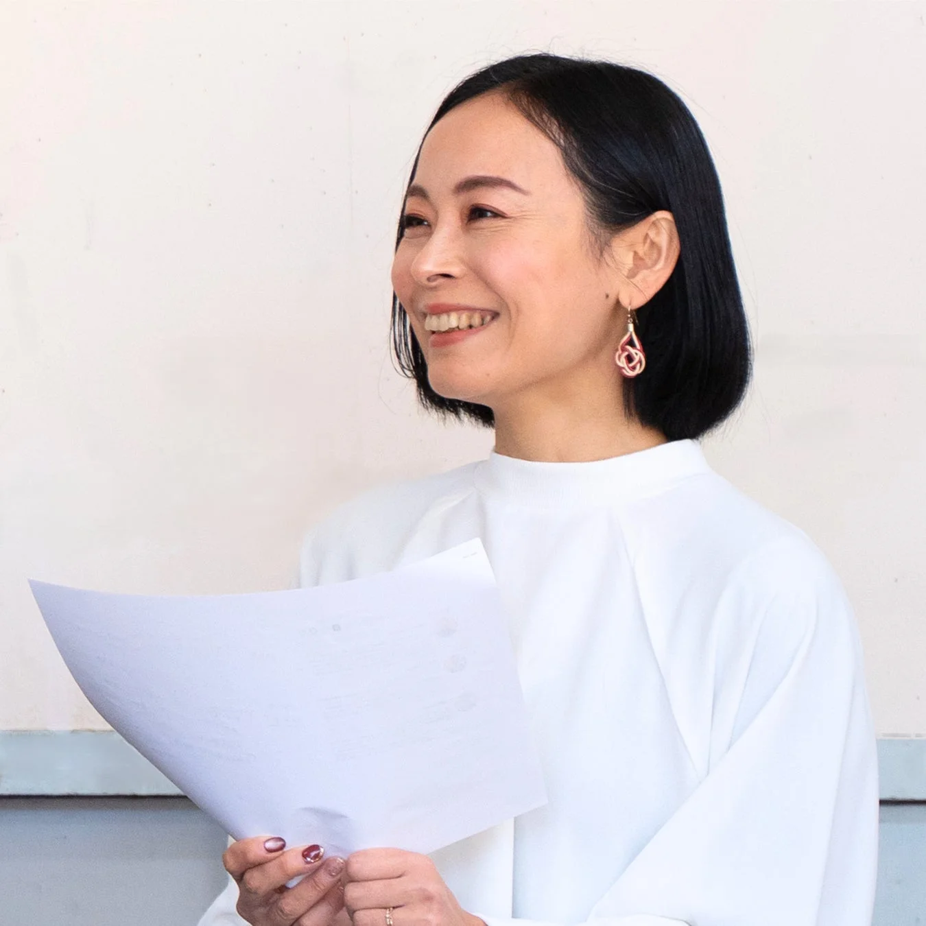 関友美氏