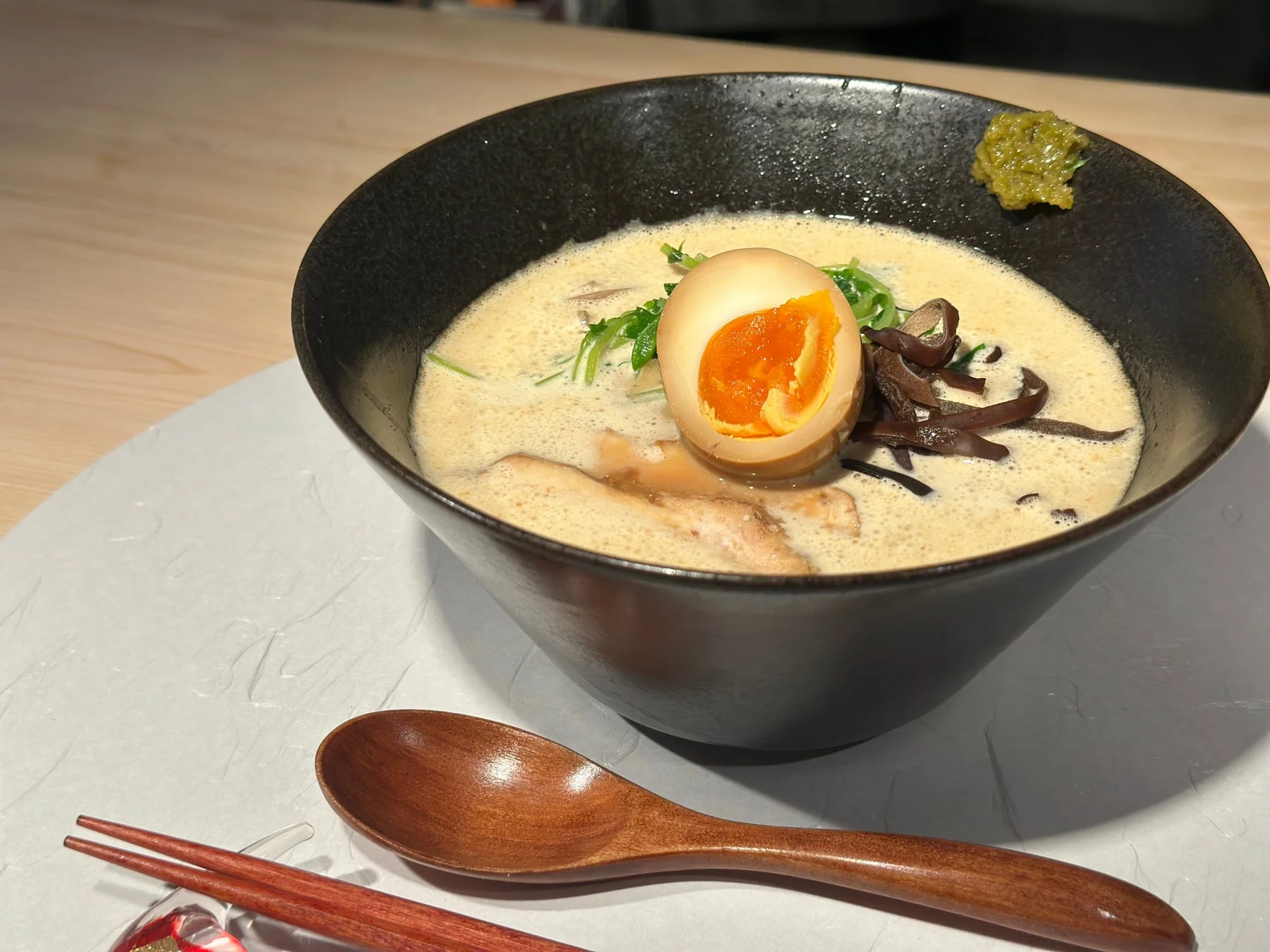 鶏白湯ラーメン