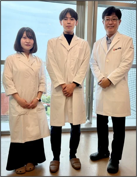 研究者3名の写真