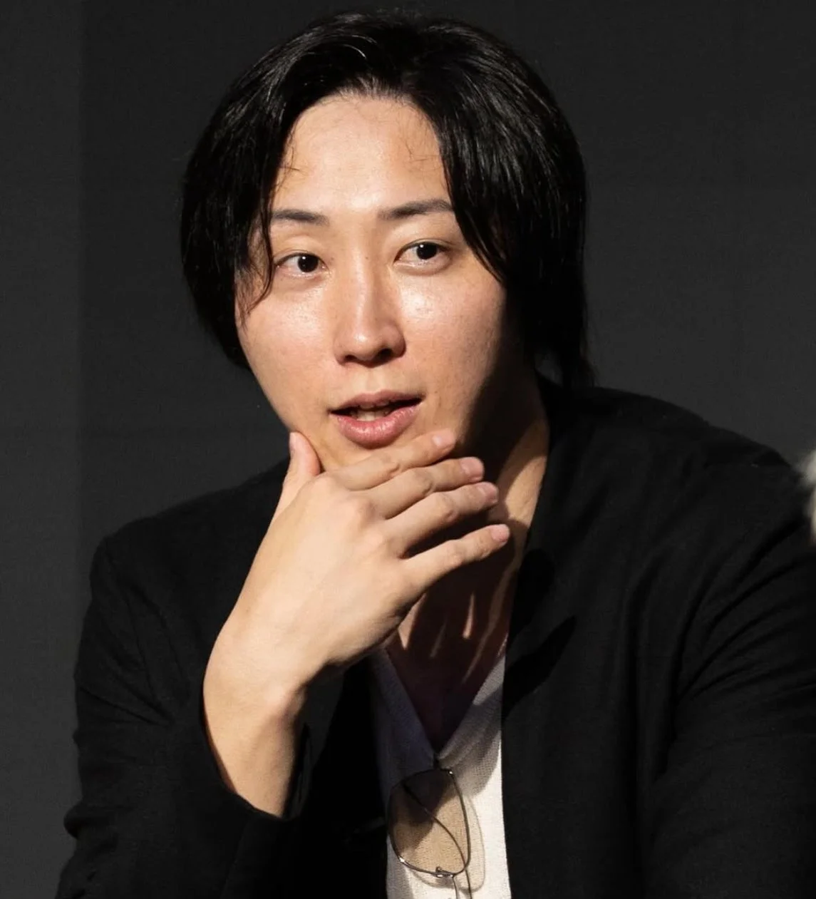 溝口勇児氏のポートレート