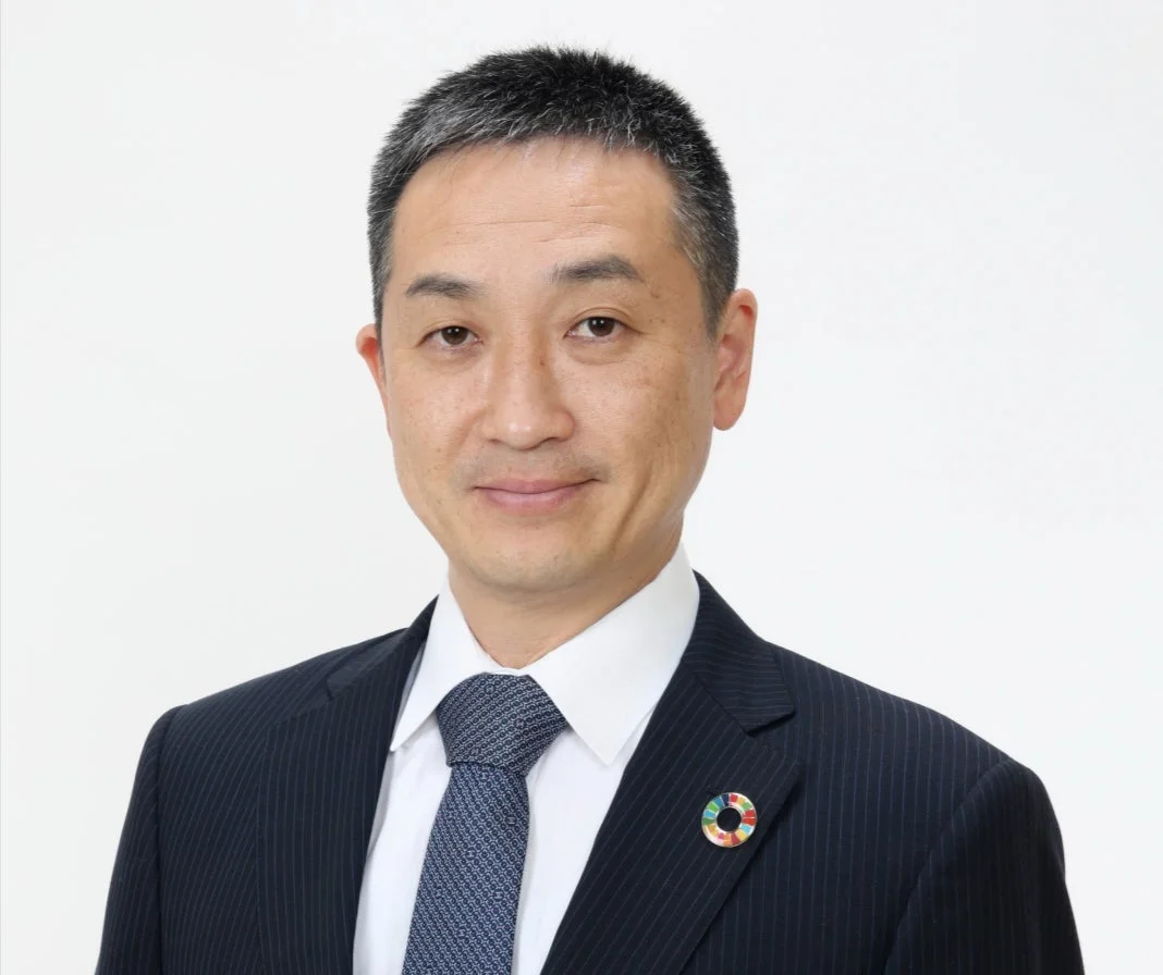 髙橋 康之 氏