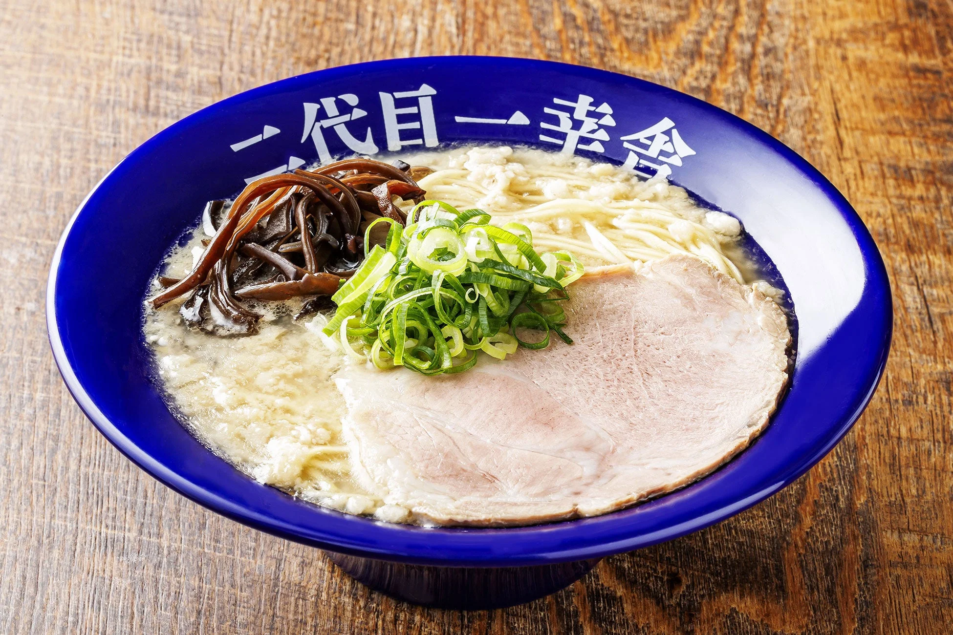 二代目一幸舎の豚骨ラーメン