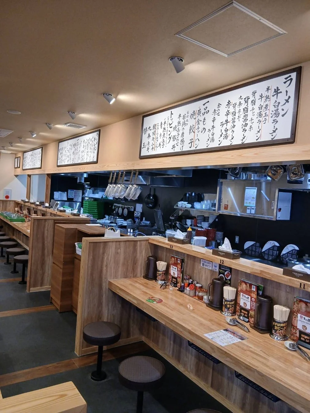 ラーメンまこと屋 店内の様子