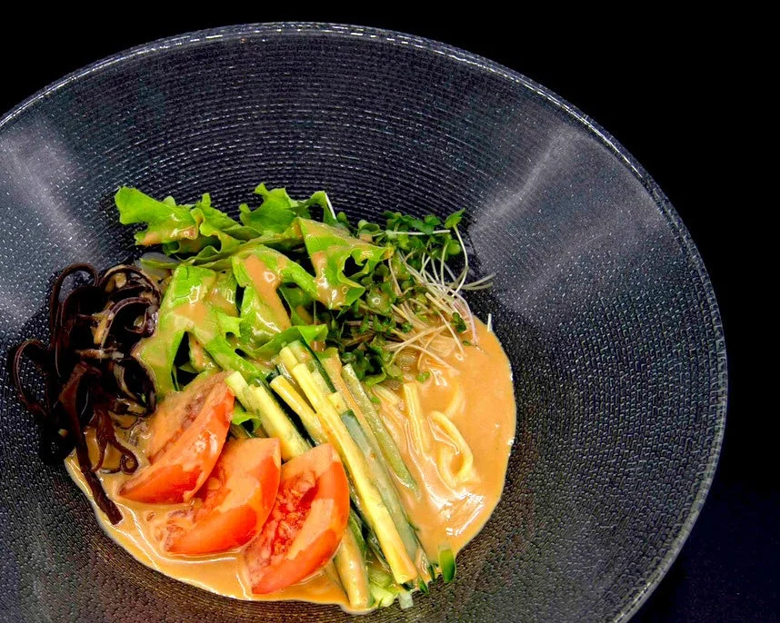 冷やし中華、麺料理、夏野菜